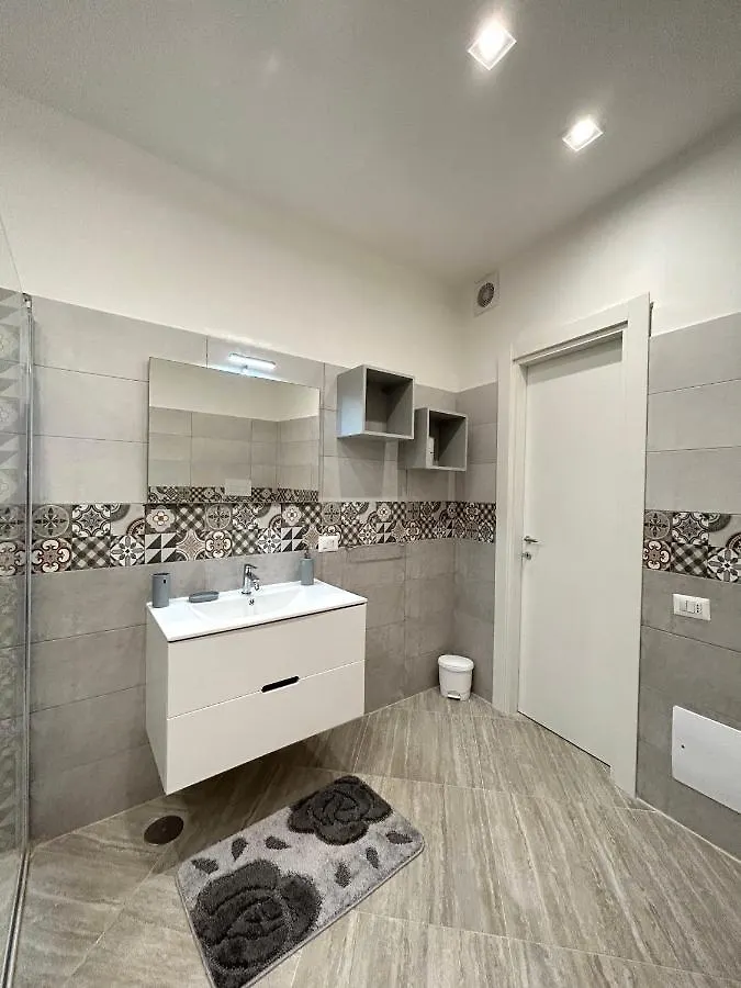 فيلا Casa Alvin 2 نابولي 0*,  إيطاليا